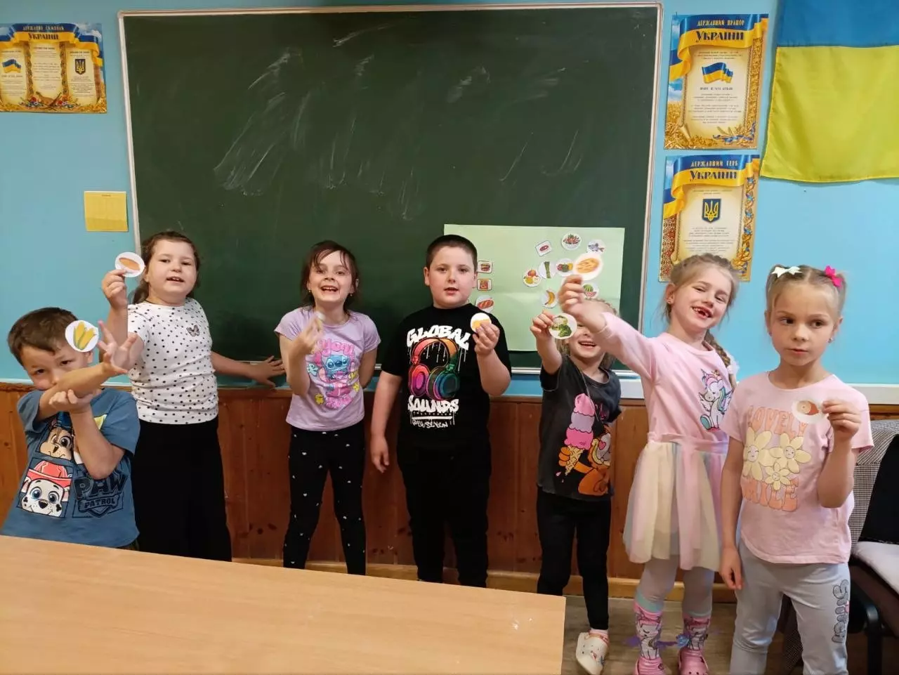 Корисна їжа, веселі ігри та цікаве навчання